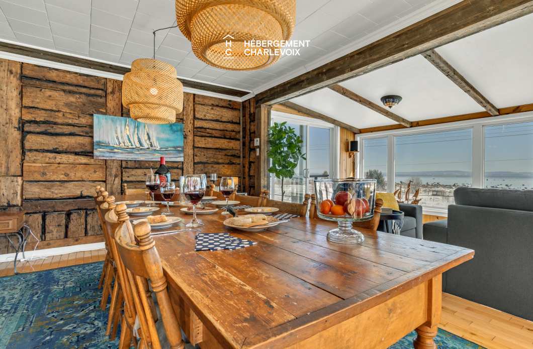 CHIC-645 - Maison avec vue imprenable sur le fleuve